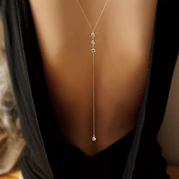 Body Jewelry Necklace - ラインストーン付きセクシーな女性用バックチェーンネックレス、ビキニビーチクロスオーバーボディジュエリー、ウェディングバックドレス、フェスティバルアクセサリー